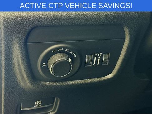 New 2025 Jeep Grand Cherokee Altitude image 10