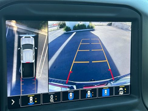 Used 2022 GMC Sierra 2500 AT4 w/ AT4 Premium Plus Package image 27