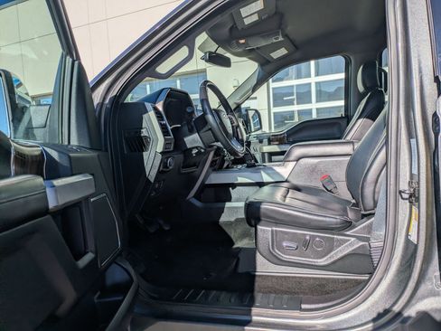 Used 2018 Ford F150 Lariat AWD/4WD image 17