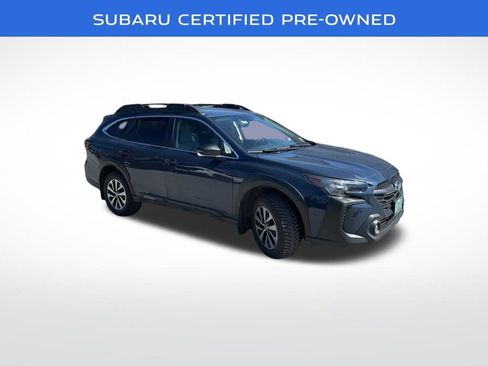 Used 2023 Subaru Outback Premium AWD/4WD image 4