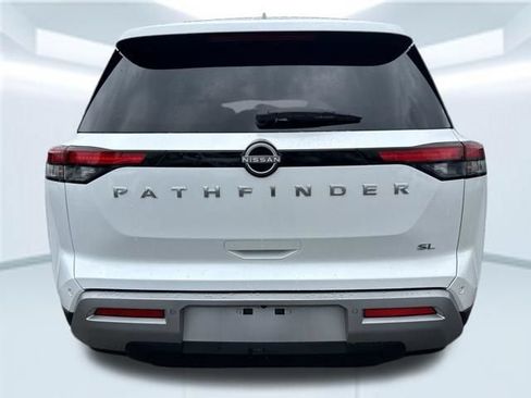 Used 2025 Nissan Pathfinder SL w/ Cargo Package FWD image 7