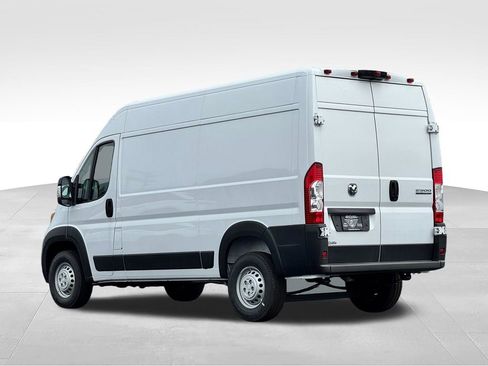 New 2026 RAM ProMaster 2500 w/ Upfitter's Prep Package FWD image 5