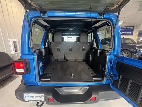 Used 2023 Jeep Wrangler Unlimited Sport AWD/4WD image 15