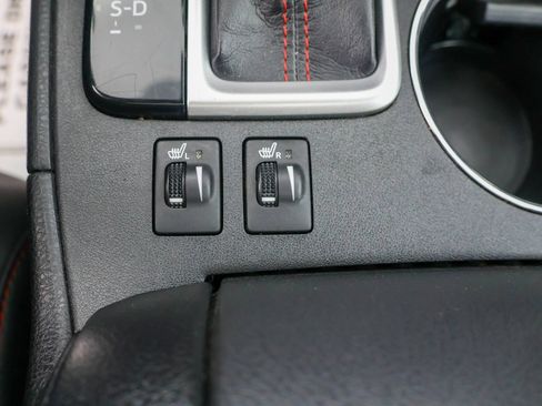 Used 2019 Toyota Highlander SE AWD/4WD image 15