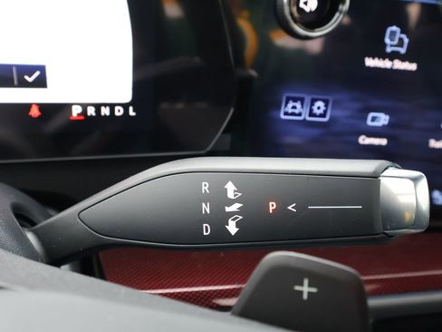 New 2026 Chevrolet Traverse RS w/ LPO, Floor Liner Package image 17