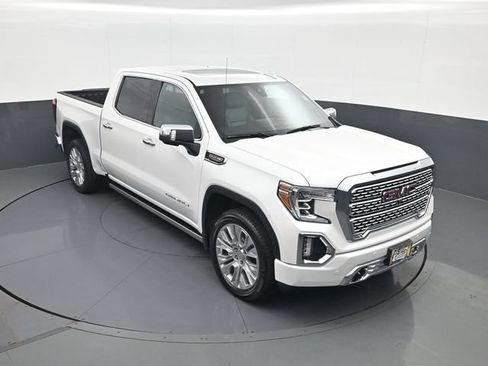 Used 2022 GMC Sierra 1500 Denali w/ Denali Reserve Package AWD/4WD image 15