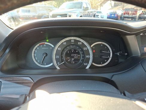 Used 2016 Honda Accord EX-L image 21