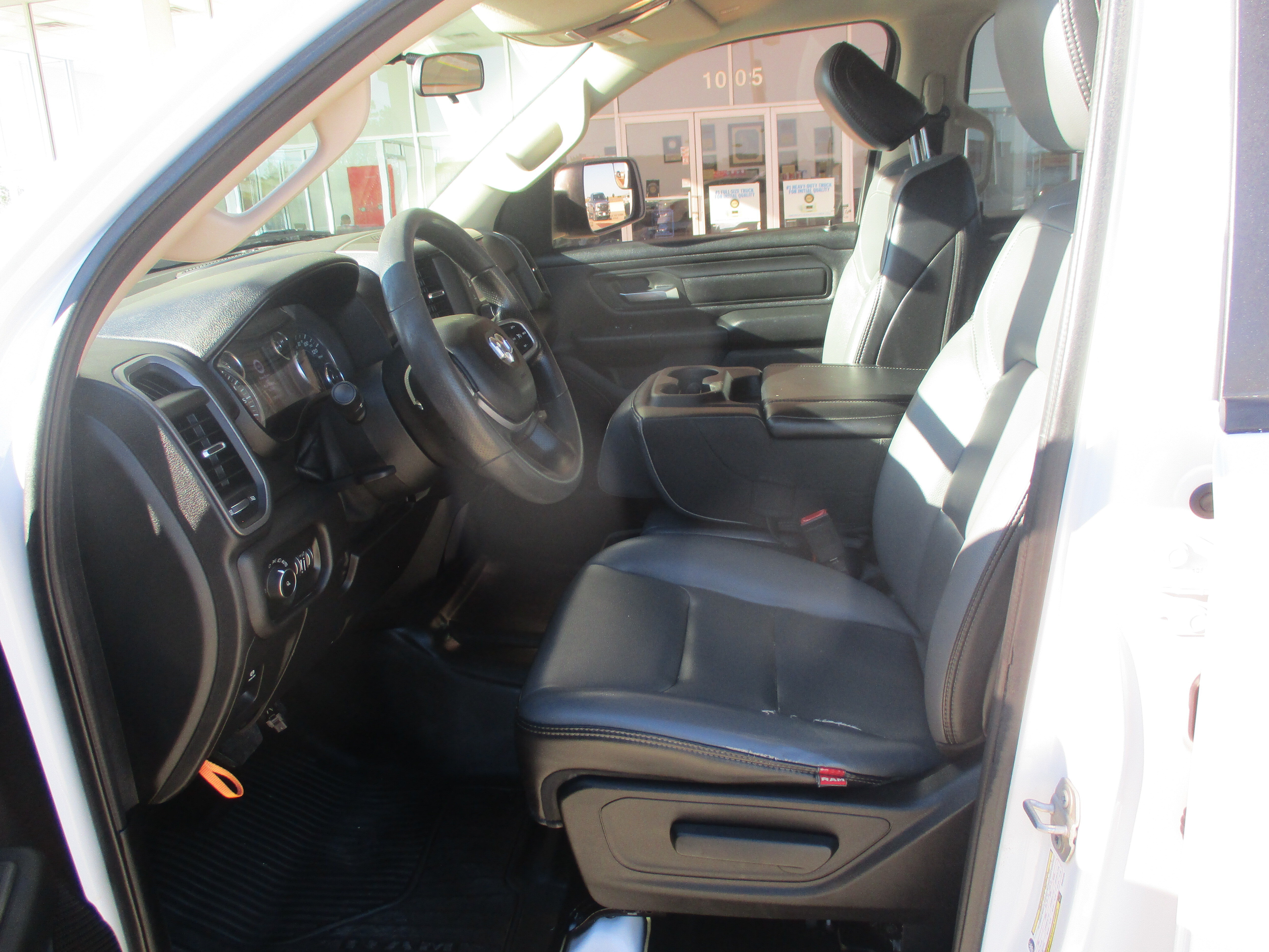 Used 2019 RAM 1500 Tradesman AWD/4WD image 4