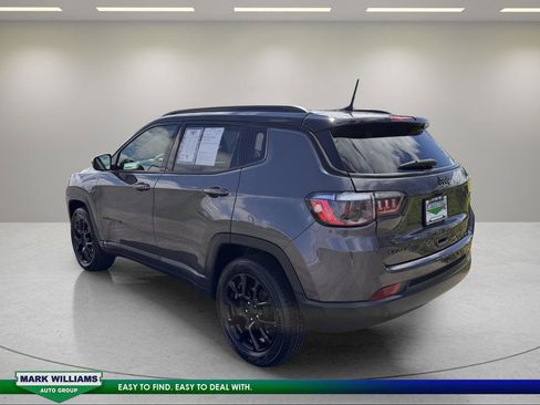 Used 2023 Jeep Compass Altitude w/ Convenience Group image 5