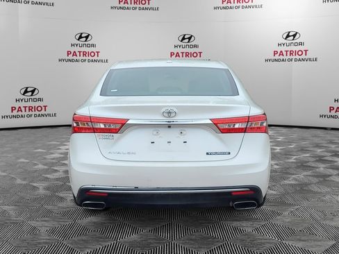 Used 2016 Toyota Avalon Touring FWD image 4