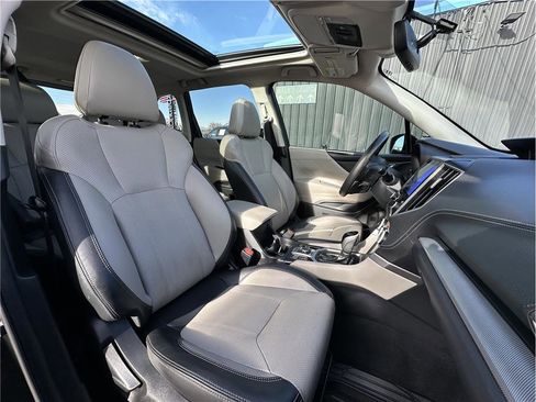 Used 2019 Subaru Forester Limited w/ Popular Package #3 image 4