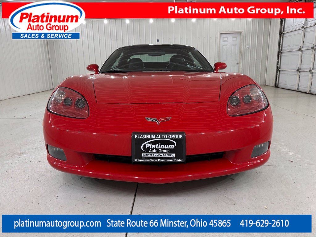 Used 2007 Chevrolet Corvette Coupe w/ Preferred Equipment Group RWD image 8