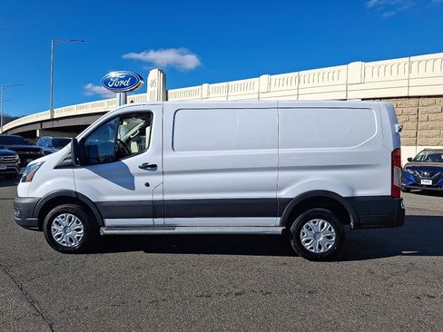 Used 2024 Ford Transit 250 Low Roof w/ Exterior Upgrade Package image 7