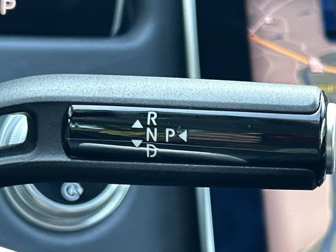 Certified 2025 Mercedes-Benz E 350 4MATIC Sedan image 31