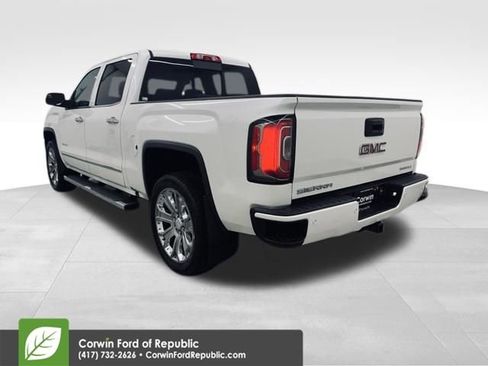 Used 2017 GMC Sierra 1500 Denali image 2