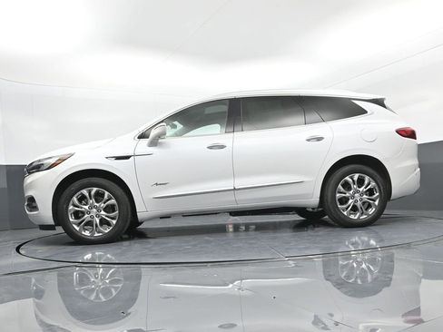 Used 2020 Buick Enclave Avenir image 33
