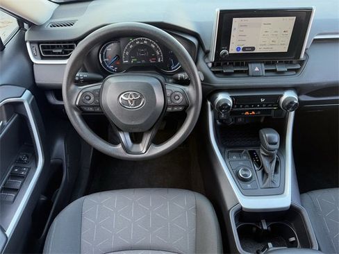 Used 2023 Toyota RAV4 XLE image 13
