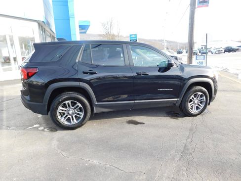 Used 2025 GMC Terrain Elevation image 9