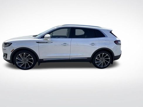 Used 2019 Lincoln Nautilus Reserve AWD/4WD image 2