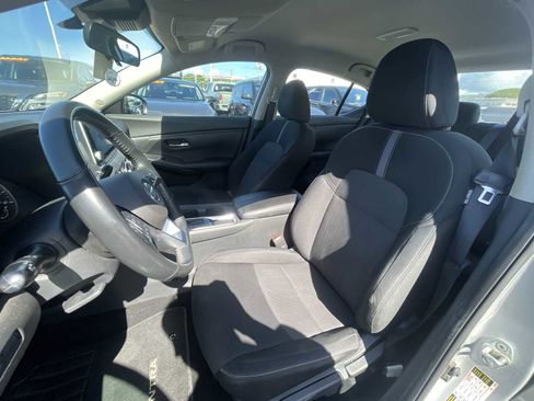 Used 2022 Nissan Sentra SV image 13