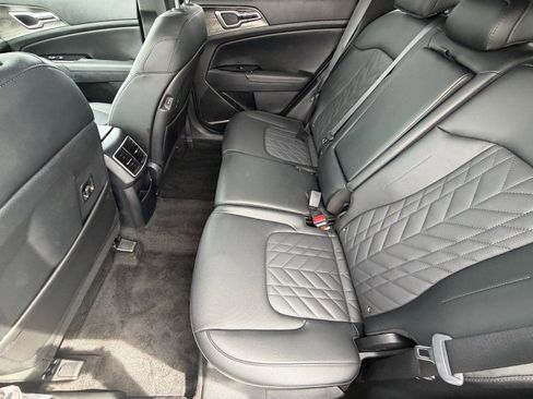 Used 2025 Kia Sportage X-Line AWD/4WD image 13