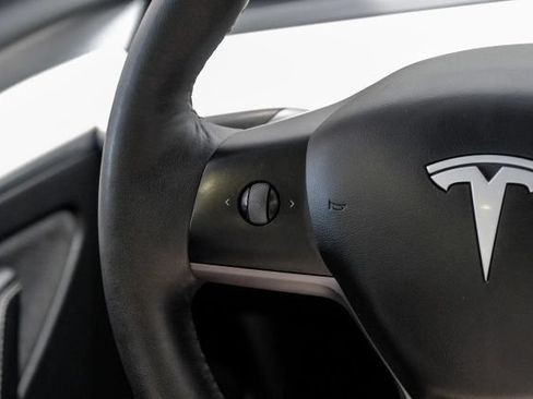 Used 2021 Tesla Model 3 Standard Range Plus RWD image 21