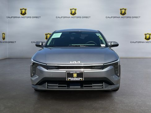 Used 2025 Kia K4 FWD image 2