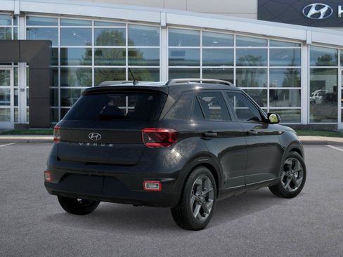 New 2026 Hyundai Venue SEL FWD image 4