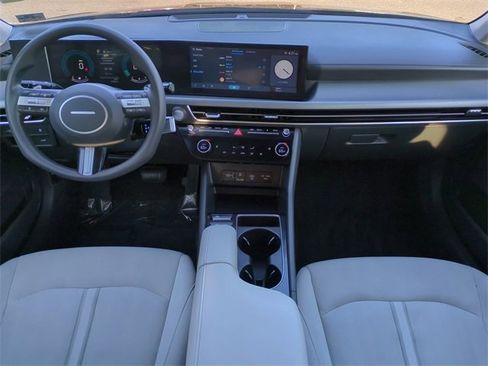 Used 2025 Hyundai Sonata SEL image 14