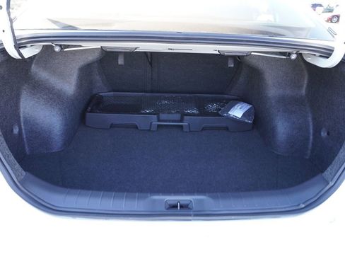 Certified 2025 Nissan Altima 2.5 SV image 8