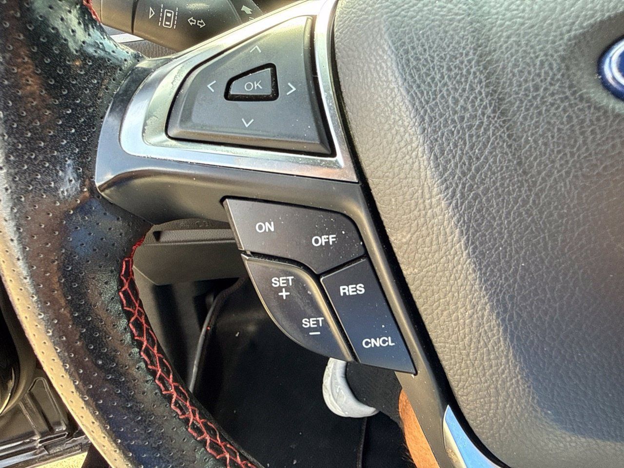 Used 2023 Ford Edge ST-Line AWD/4WD image 26