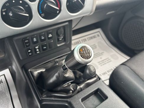 Used 2008 Toyota FJ Cruiser Base w/ Upgrade Pkg 2 image 16