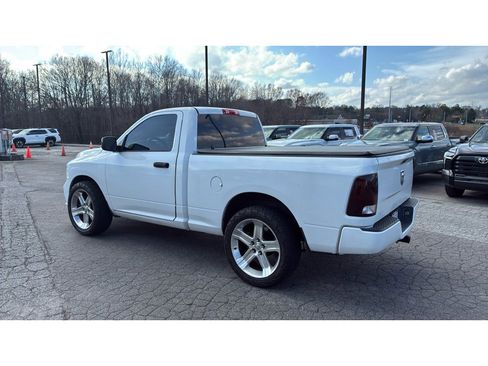 Used 2016 RAM 1500 Express image 5