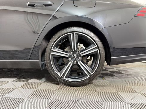 Used 2024 Honda Accord Sport image 11
