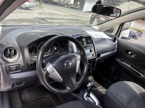 Used 2015 Nissan Versa Note SV image 9