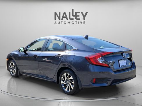 Used 2018 Honda Civic EX image 4