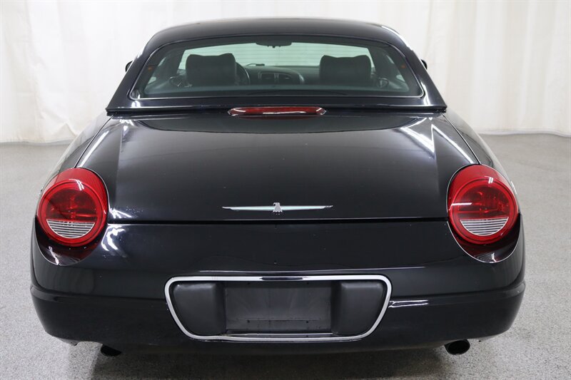 Used 2003 Ford Thunderbird RWD image 5