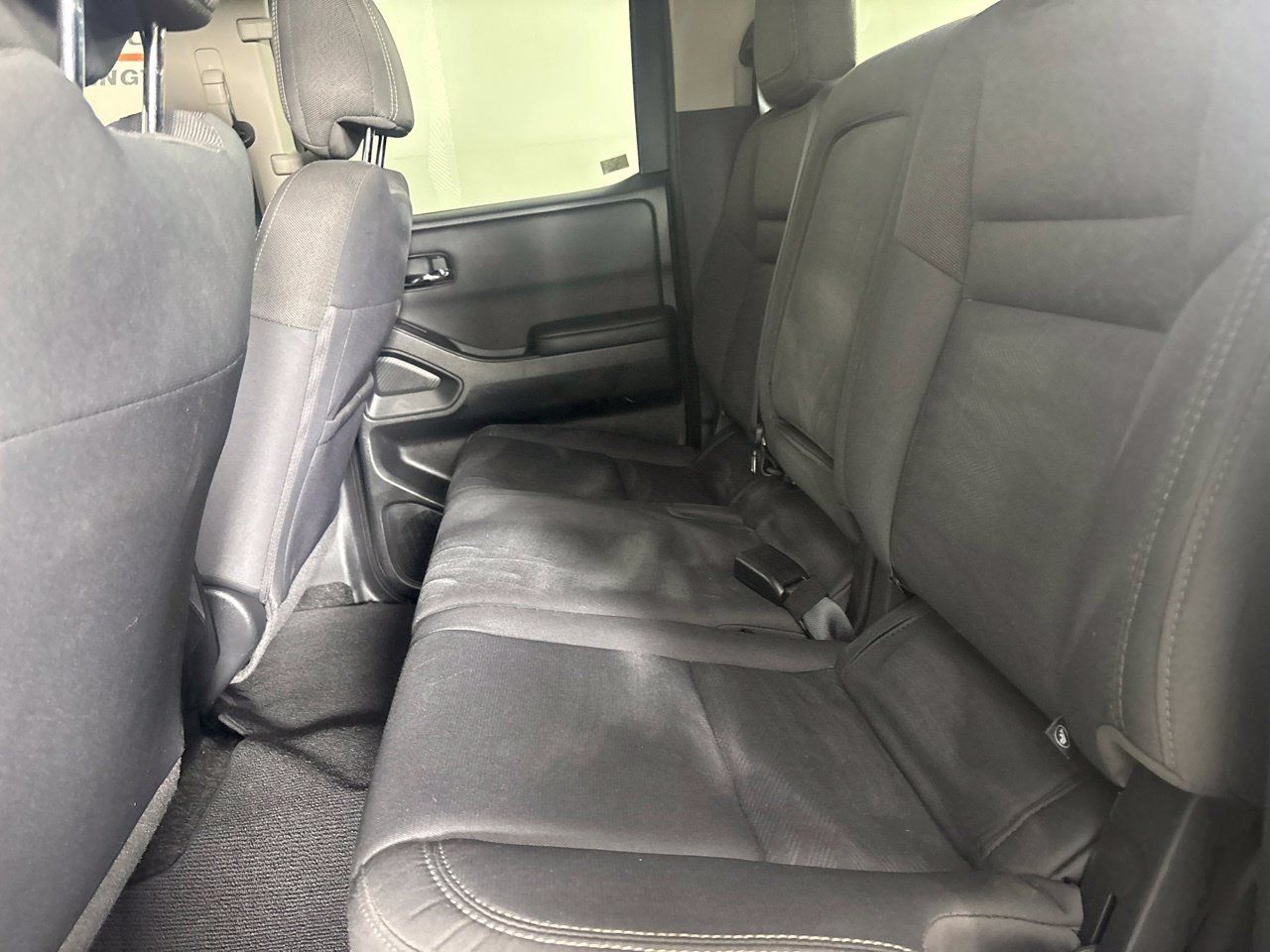 Used 2024 Nissan Frontier SV w/ Technology Package RWD image 22
