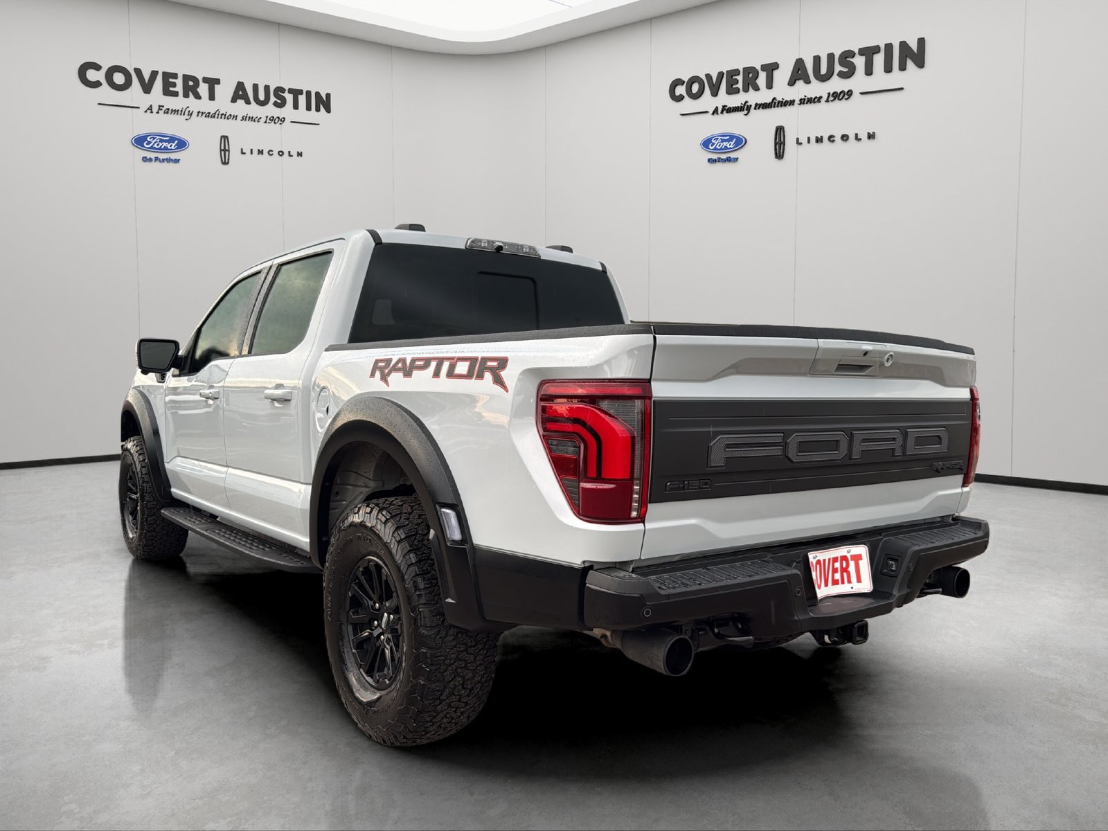 Used 2025 Ford F150 Raptor AWD/4WD image 5