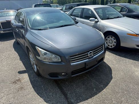 Used 2009 Nissan Maxima 3.5 SV w/ Premium Pkg image 3
