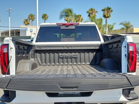 New 2026 GMC Sierra 2500 Denali Ultimate w/ Max Trailering Package AWD/4WD image 6