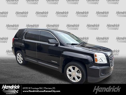 Used 2017 GMC Terrain SLE FWD image 1