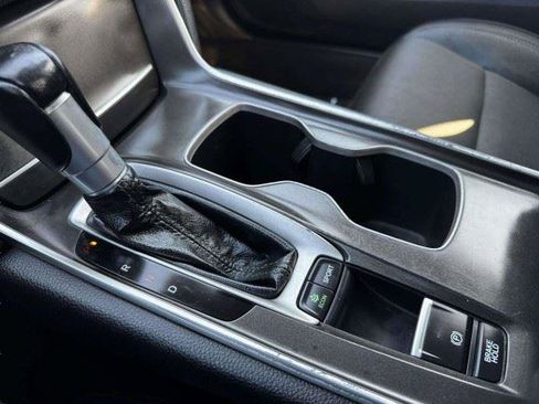 Used 2020 Honda Accord Sport image 30
