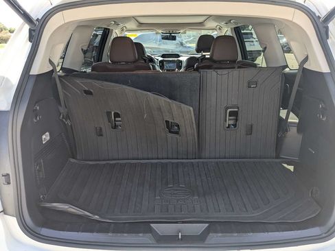 Used 2019 Subaru Ascent Touring w/ Popular Package #2 AWD/4WD image 13
