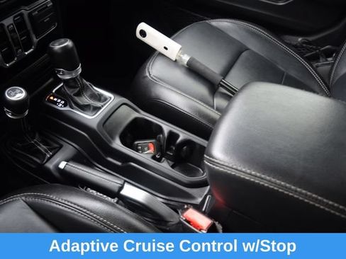 Used 2021 Jeep Wrangler Unlimited Sahara w/ Cold Weather Group AWD/4WD image 13