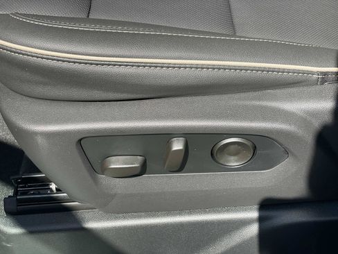 New 2026 GMC Yukon XL Elevation RWD image 18