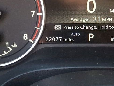 Used 2023 Nissan Rogue S image 21