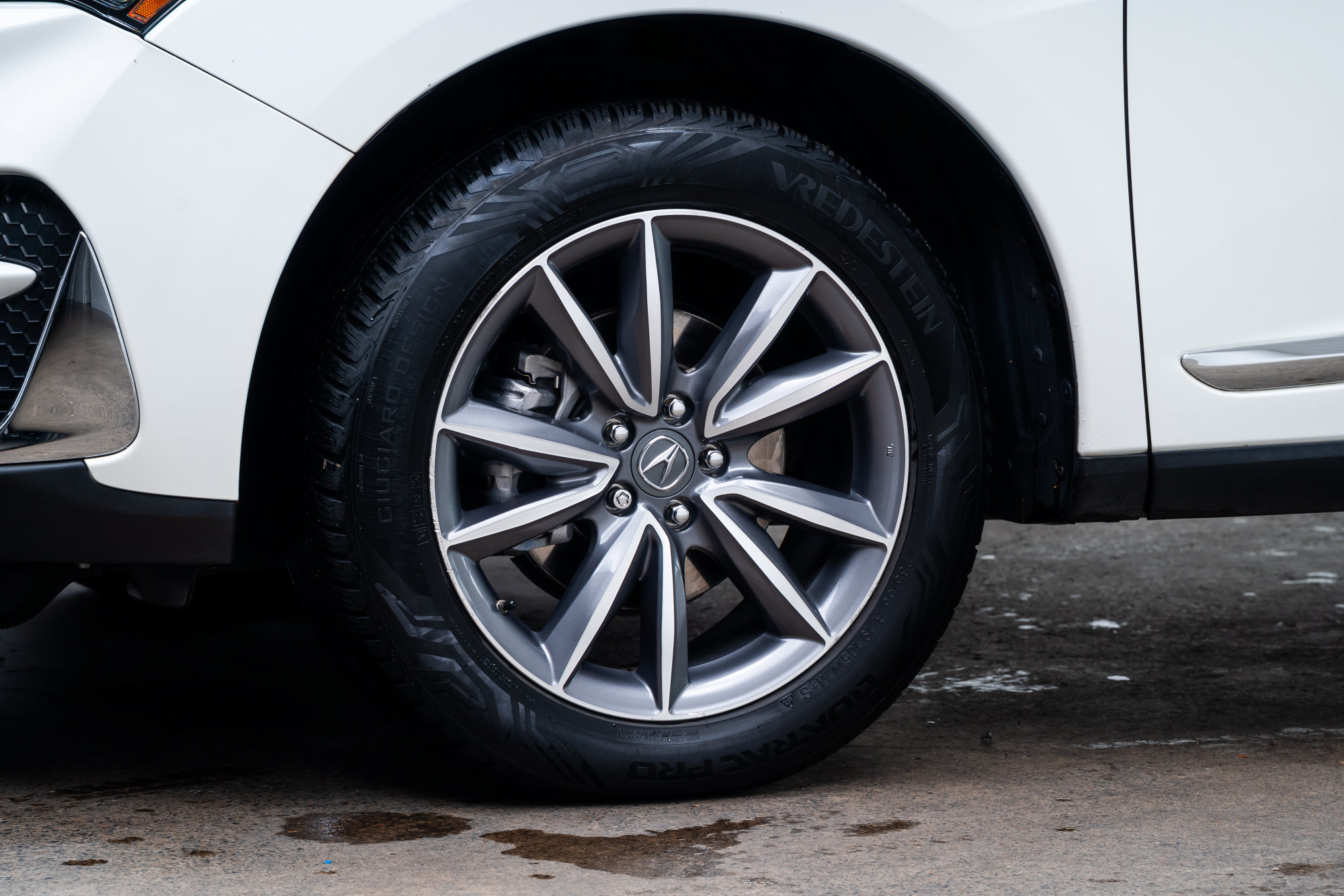 Used 2019 Acura RDX w/ Technology Package AWD/4WD image 4