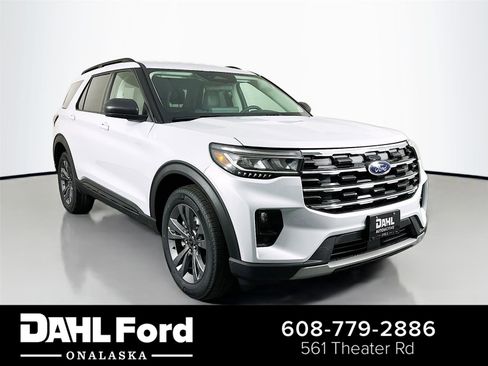 New 2026 Ford Explorer Active w/ Active Comfort Package image 1