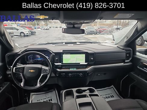 Certified 2025 Chevrolet Silverado 2500 LT w/ Convenience Package AWD/4WD image 21
